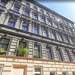Stayover - Schicke Mit 2 Schlafzimmern Am Westbahnhof Wien