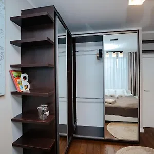 Modern, Spacious With Garage And Balcony , Warszawa Polska